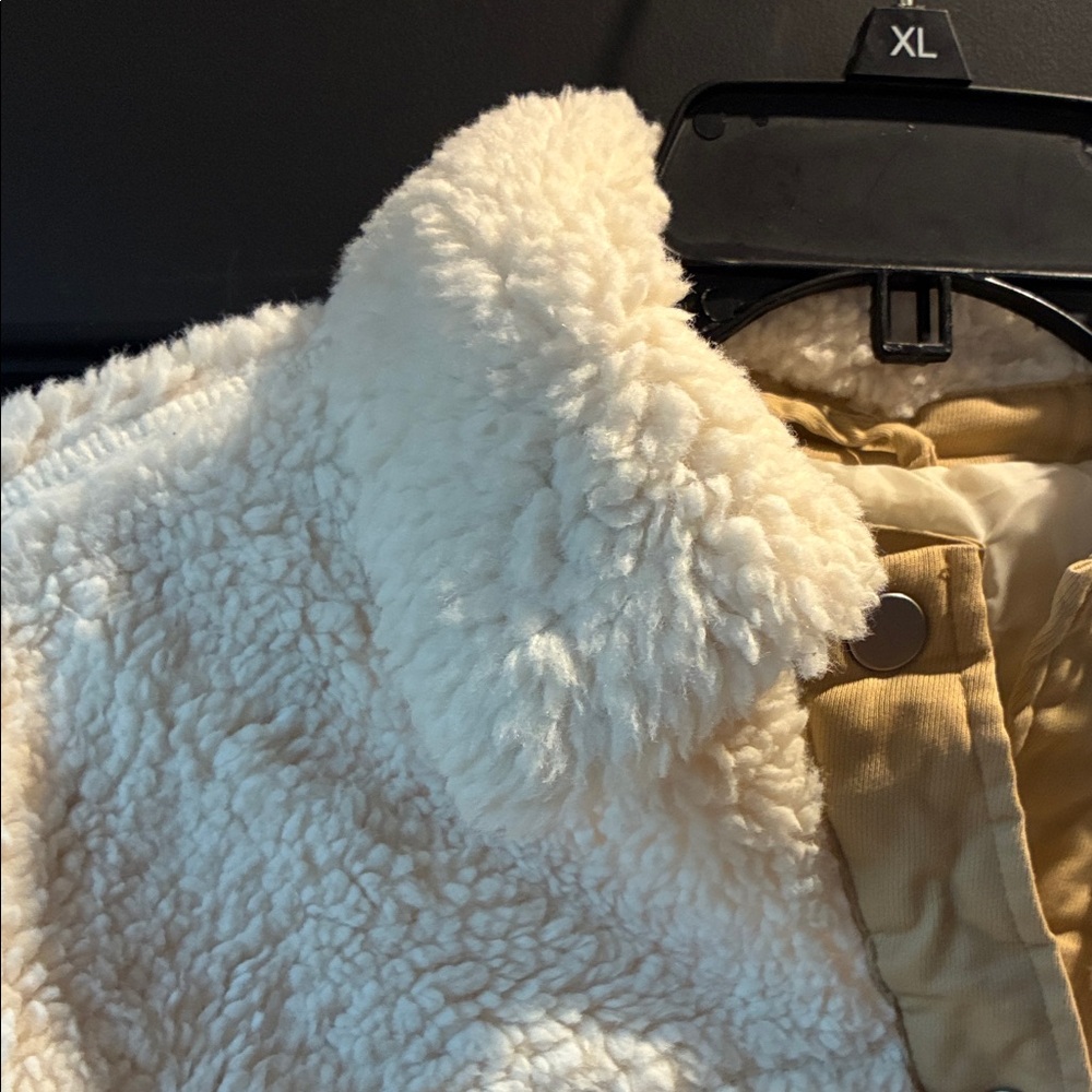 Universal Thread Off-White Teddy Jacket - Picture 4 of 10